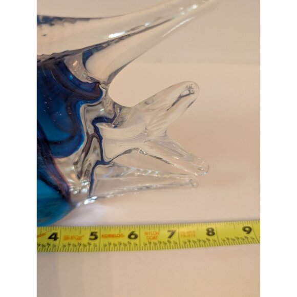 Large Murano Glass Fish Figurine With Blue & Pink Swirls - Picture 5 of 9